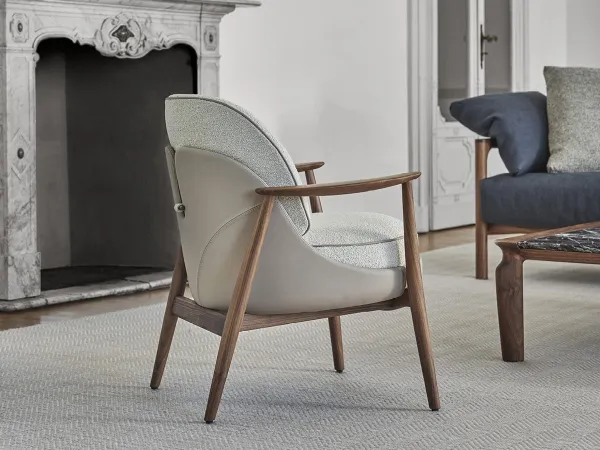 Respaldo de cuero del sillón Ginkgo de Porada