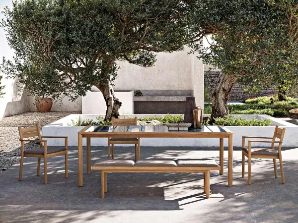 La mesa Panama de Atmosphera en un salón