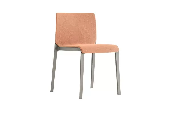 Pedrali 的 Volt 座椅