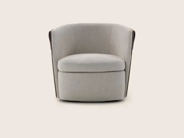 Ozzy Armchair by Flexform