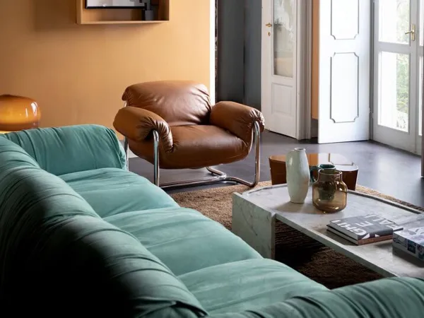 亮相 2025 年米兰国际家具展的 Baxter Chicago 沙发