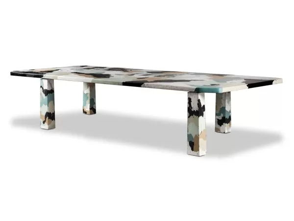 The Nardò table by Baxter