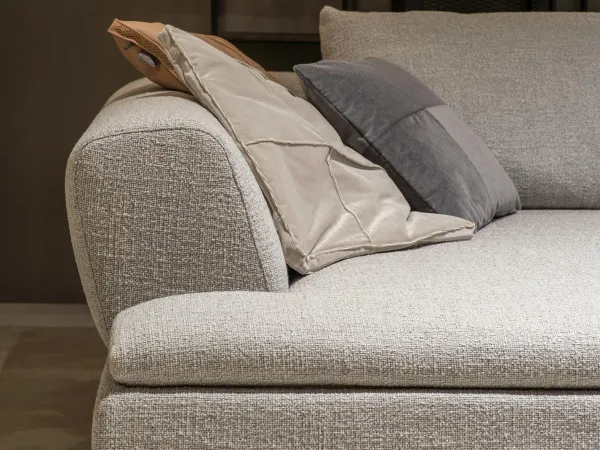 Details of the Good Times sofa by Arketipo