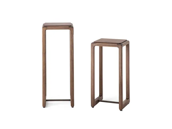 Der Exedra-Sockel von Porada