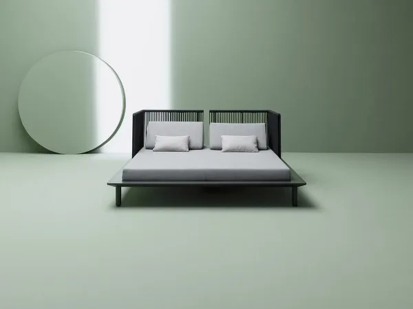 Sunmoon by Varaschin - Designed by José Manuel Ferrero