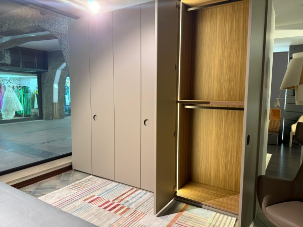 Eklissy wardrobe by Lema on sale