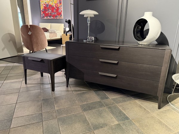 Ziggy Night Bedroom Set by Porada on sale