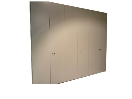 Entdecken Sie die Garderobe Eklissy von Lema im Verkauf bei Mobilificio Marchese