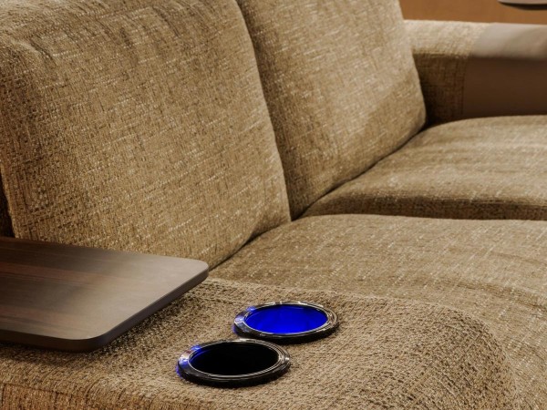 Détails du fauteuil Kubrik de Vismara