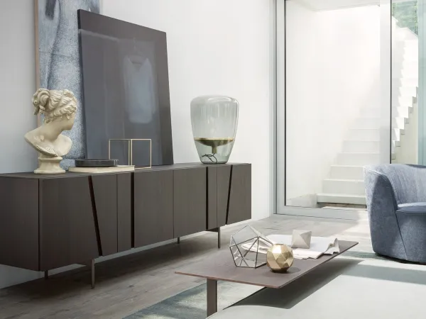 La madia Picture di Lema in una zona living