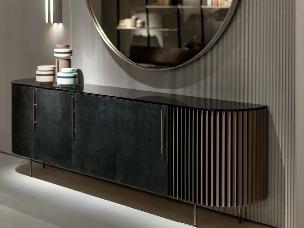 La madia Plissé di Baxter in una zona living