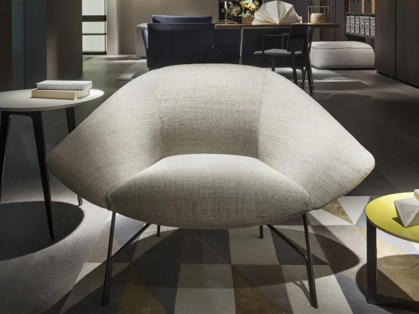 Fauteuil Lennox: un hommage à la célèbre chanteuse