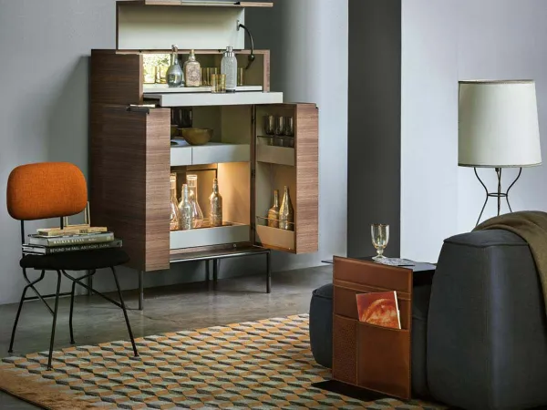 Der Note Couchtisch von Lema in einem Wohnbereich