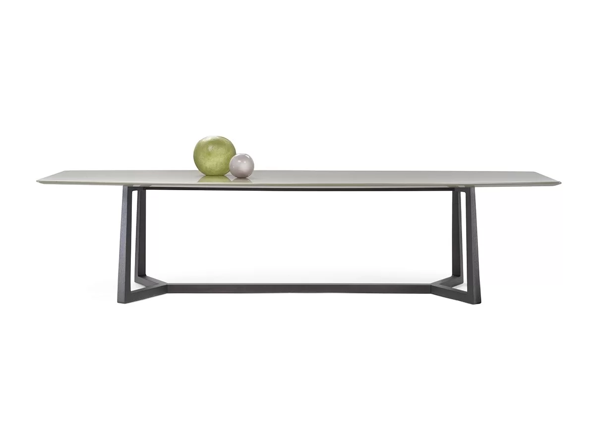 Flexform Gipsy Table