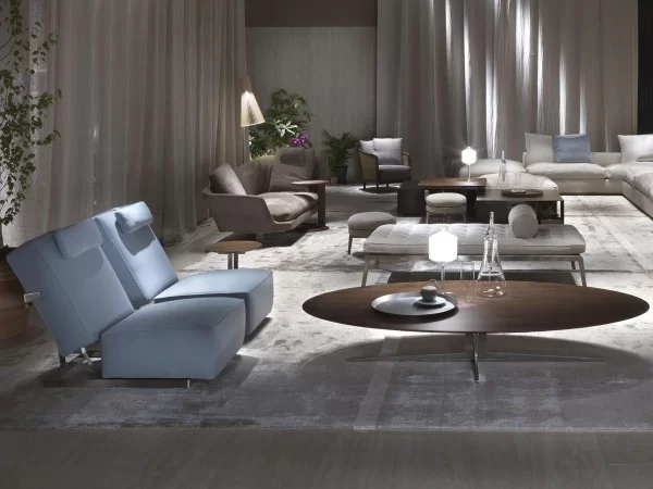 Relax corner with two Abcd Flexform armchairs