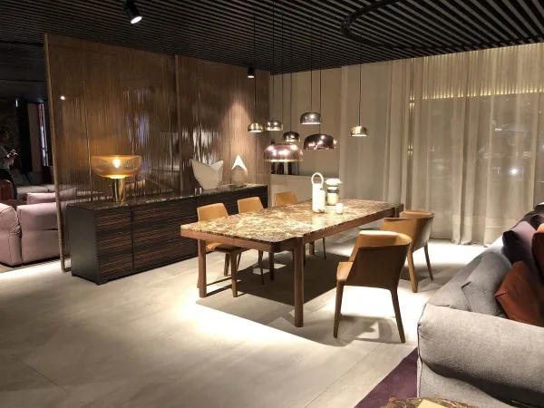 Gustav Tavolo Flexform