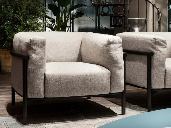 Sillón Taiki de Lema en un entorno