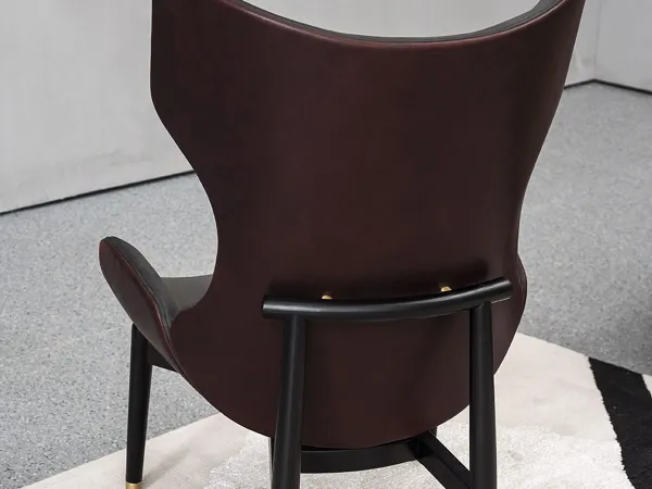 Detalles del respaldo del sillón Jorgen