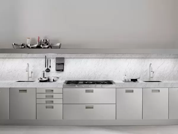 Italia Kitchen by Arclinea