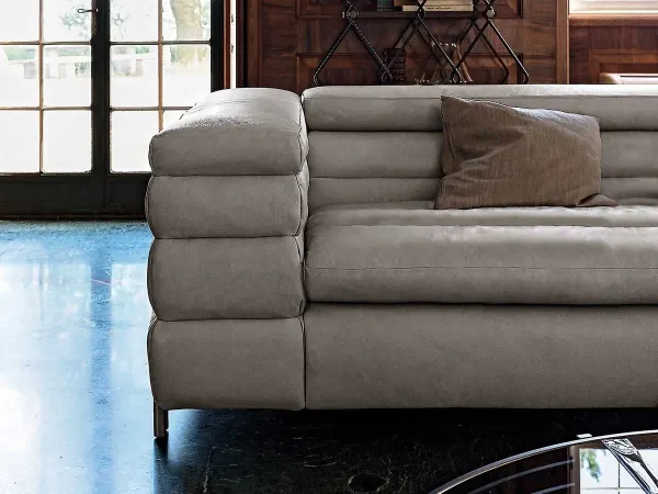 Mayfair Sofa by Arketipo