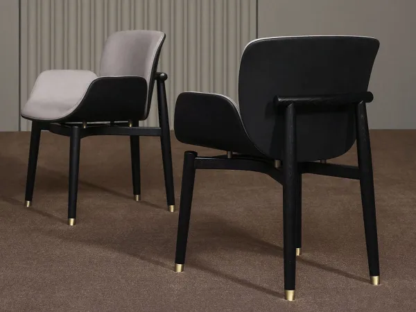 Détails de la structure du fauteuil Jorgen