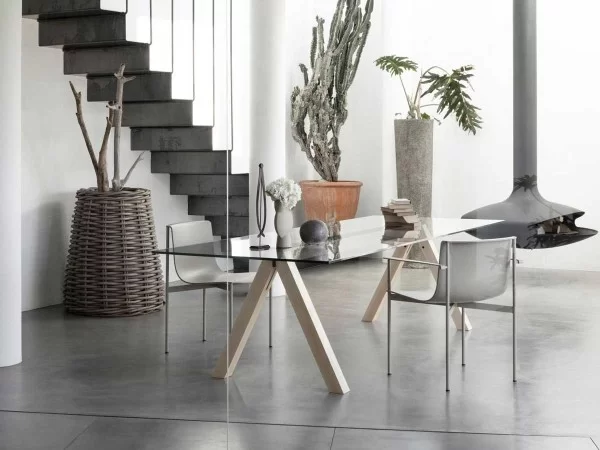 Sesto table by Lema: the impeccable elegance