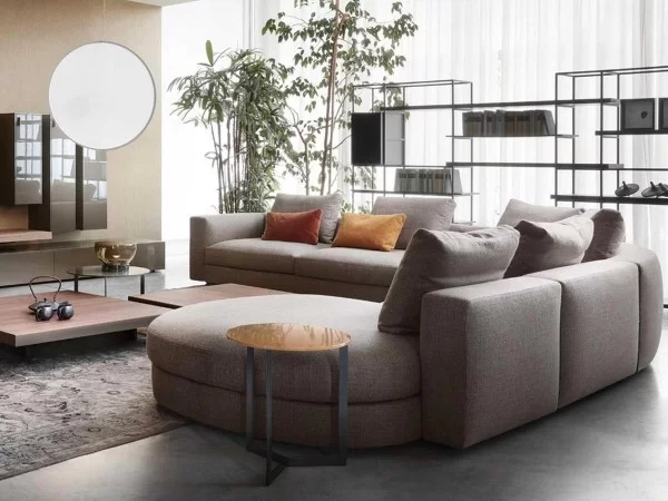 Venise sofa by Lema