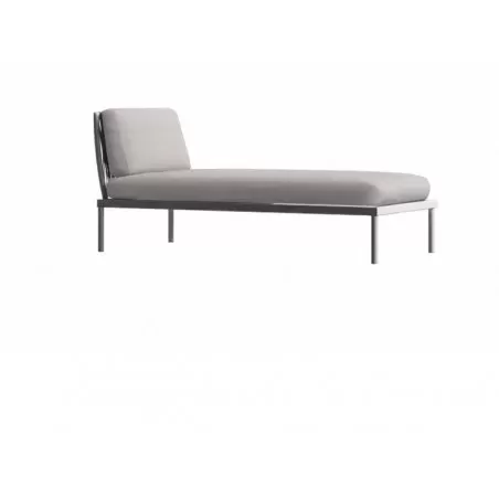 The Flash chaise longue by Atmosphera