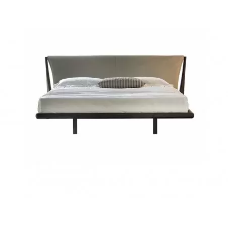 Nelson double bed by Cattelan Italia