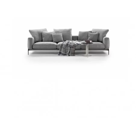 Flexform Romeo Sofa: customized comfort