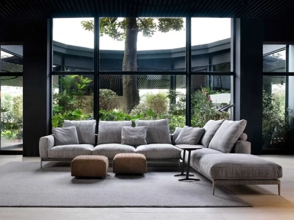 Flexform Romeo Sofa: contact us for free interior design suggestions