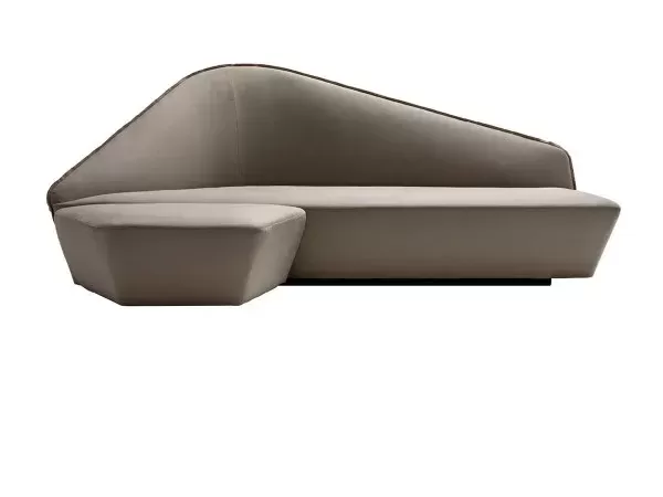 Divano Verlaine, design Lievore Altherr Molina per Driade.