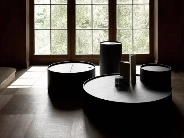 Moon Living Divani coffee table