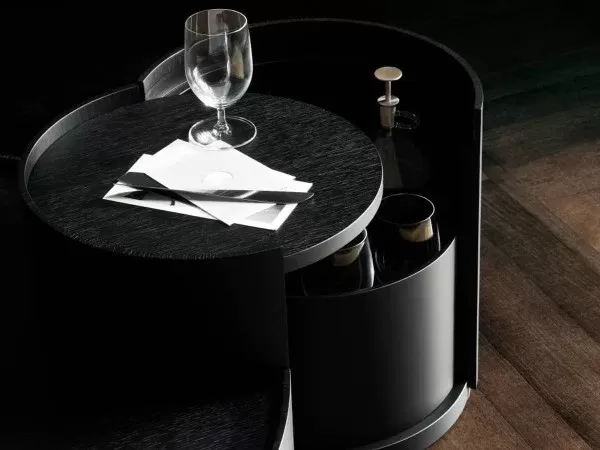 Moon Living Divani coffee table